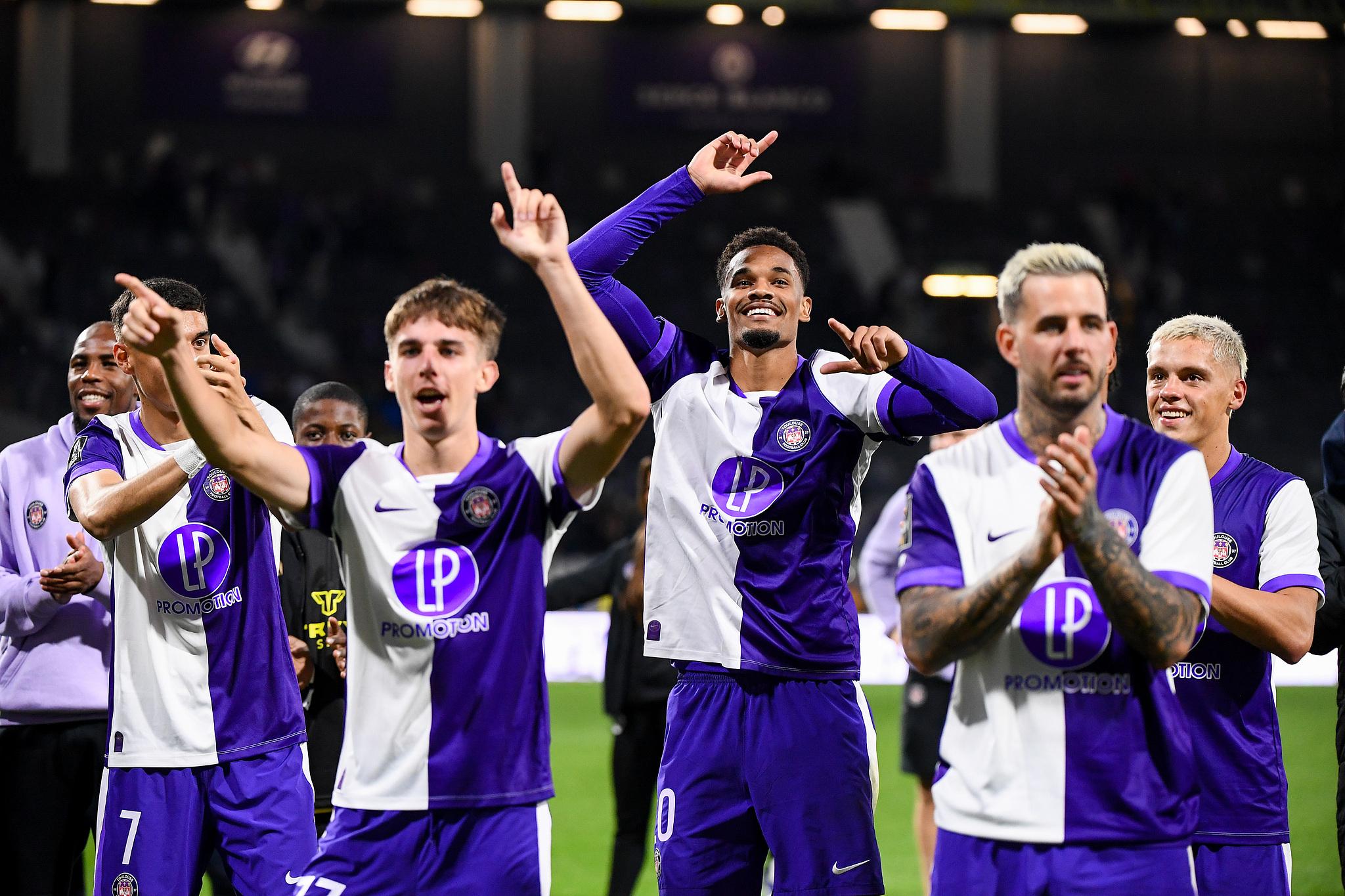 为一月月度紫人投票，并有机会赢取特别奖励！